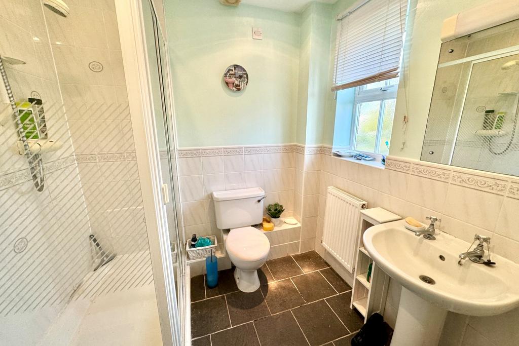 Ensuite