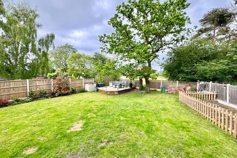 339a Crewe Road, Shavington, Crewe, CW2 5AD