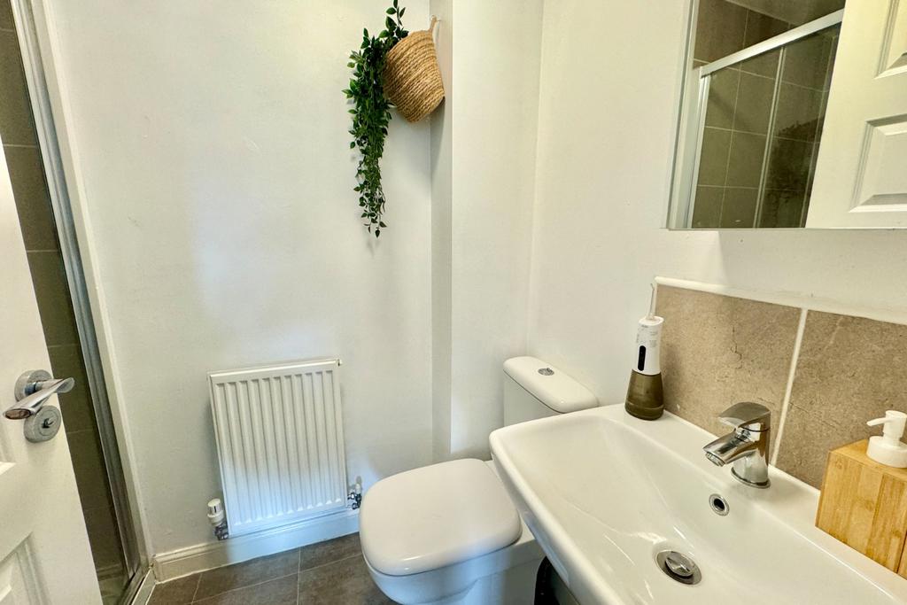 Ensuite