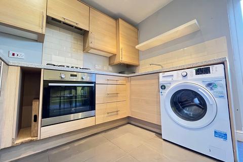 3 bedroom house to rent, Greylag Gate, Staffordshire ST5
