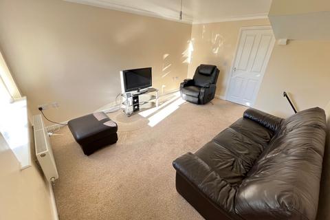 3 bedroom house to rent, Greylag Gate, Staffordshire ST5