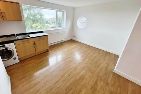 2 bedroom apartment to rent, Chester Road, Stoke-on-Trent ST7
