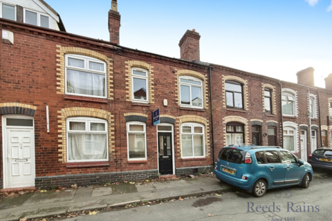 4 bedroom terraced house to rent, Kinsey Street, Staffordshire ST5