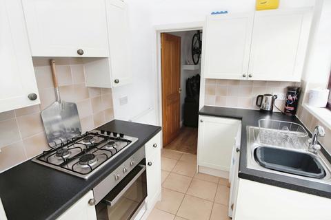 2 bedroom terraced house to rent, Clare Street, Stoke-On-Trent ST4