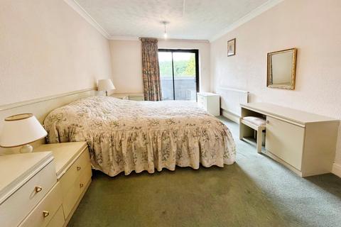 7 The Downs, Cuddington, Northwich, CW8 2XD