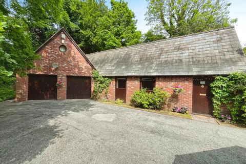 undefined, Cuddington, Cheshire CW8