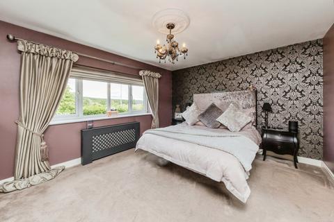 4 bedroom detached house for sale, Linmere Walk, Northwich CW8