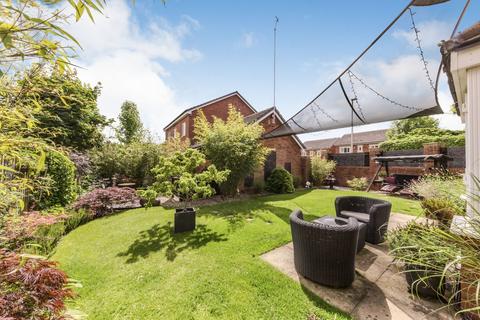 4 bedroom detached house for sale, Linmere Walk, Northwich CW8