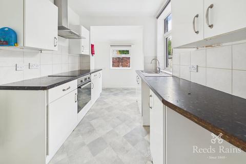 2 bedroom terraced house to rent, Flower Street, Cheshire CW8