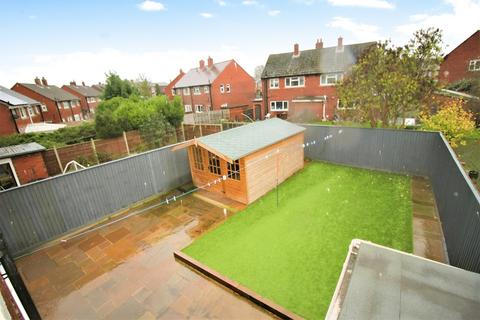 3 bedroom semi-detached house for sale, Broadowler Lane, West Yorkshire WF5