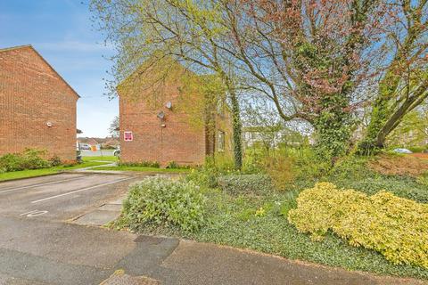 12 Millfields, Ossett, WF5 8HE