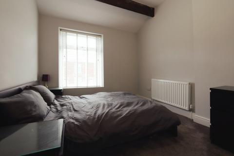 3 bedroom end of terrace house for sale, Barnsley Road, Wakefield WF4