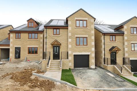 4 bedroom detached house for sale, Emley View, Ossett Lane, Earlesheaton. Dewsbury. WF12