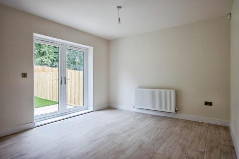 4 bedroom detached house for sale, Emley View, Ossett Lane, Earlesheaton. Dewsbury. WF12