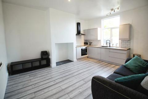 2 bedroom end of terrace house for sale, Westfield Street, West Yorkshire WF5