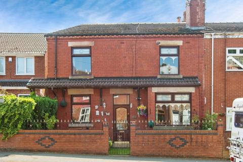 3 bedroom end of terrace house for sale, Moss Lane, Wigan WN2