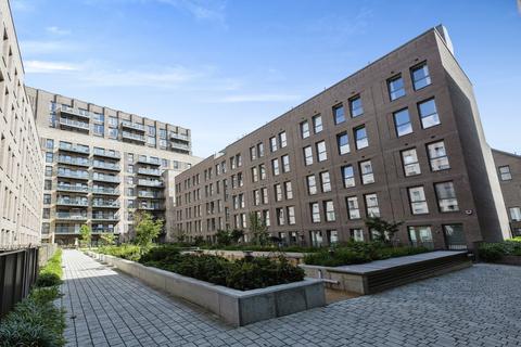 3 bedroom apartment for sale, Shipbuilding Way, London E13