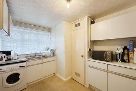 59 Beaconsfield Road, London, E16 4HS