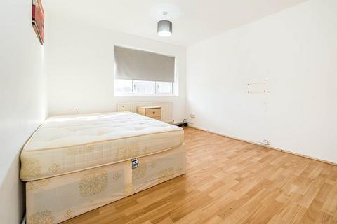 58 South Molton Road, London, E16 1PE