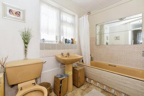 67 Stopford Road, London, E13 0NA