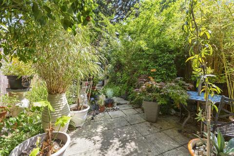 67 Stopford Road, London, E13 0NA
