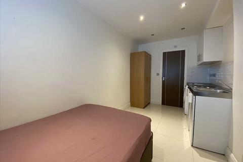 undefined, Hermitage Way, Stanmore