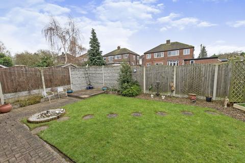 1 Tall Trees Drive, Featherstone, Pontefract, WF7 6BP