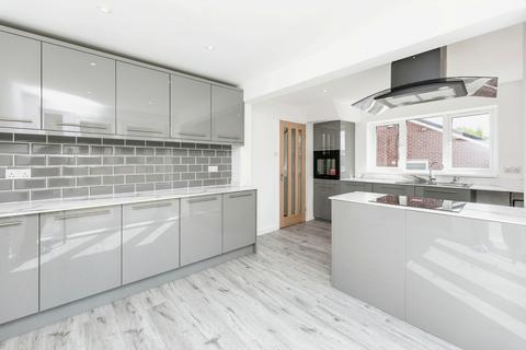 45 Arncliffe Drive, Knottingley, WF11 8RH