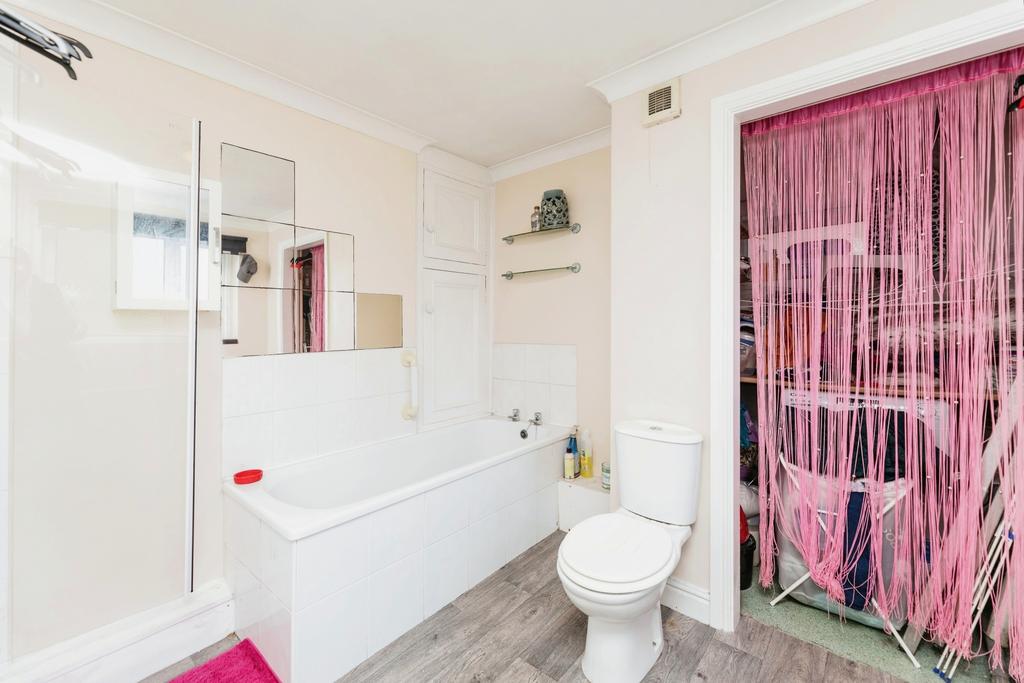 Bathroom/W.C.