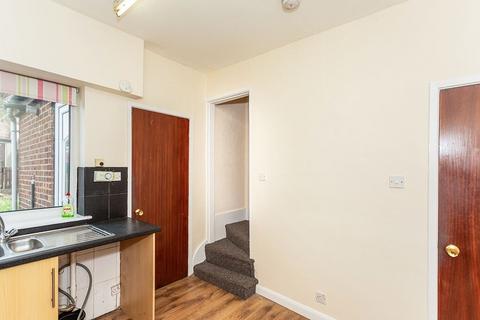 27 Halton Street, Featherstone, Pontefract, WF7 6AE