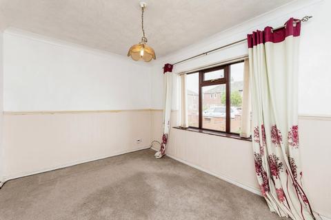 3 bedroom semi-detached house for sale, West Acres, Knottingley WF11