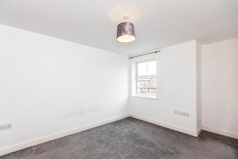 10 Ashdown Court, Knottingley, WF11 8NZ