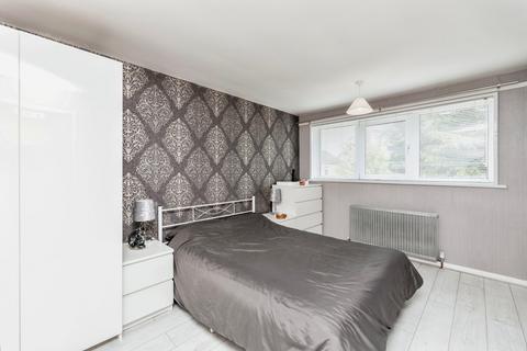 4 Katrina Grove, Featherstone, Pontefract, WF7 5LW