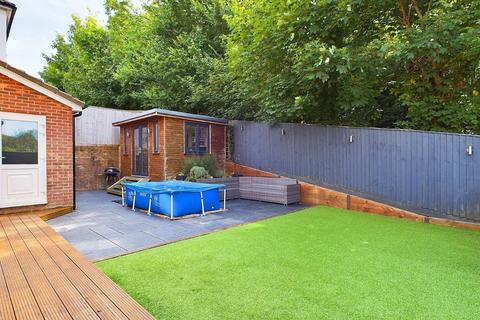 24 Elm Walk, Portishead, Bristol, BS20 6SX