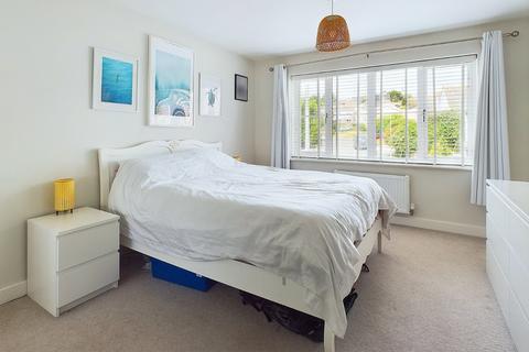 24 Elm Walk, Portishead, Bristol, BS20 6SX