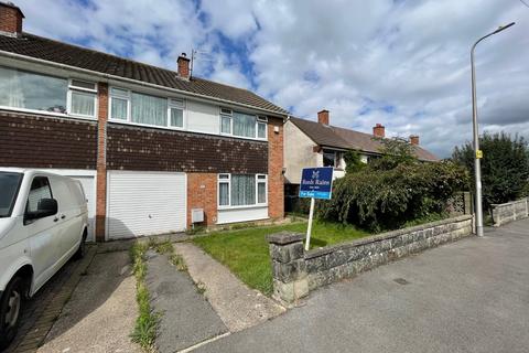 3 bedroom end of terrace house for sale, Stoneyfields, Bristol BS20