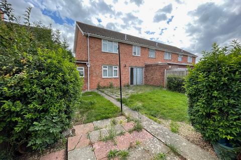 3 bedroom end of terrace house for sale, Stoneyfields, Bristol BS20