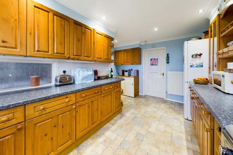 10 Newport Close, Portishead, Bristol, BS20 8DD