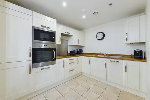 2 bedroom apartment for sale, Adlington House, Portishead BS20