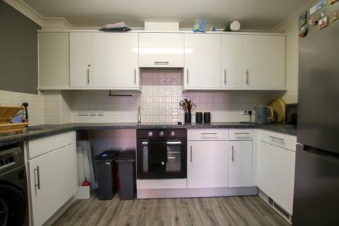 2 bedroom flat for sale, White Star Place, Southampton