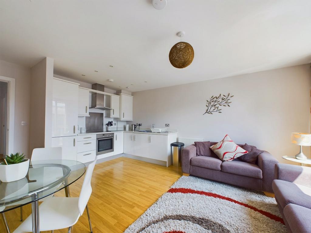 Living/Kitchen Area