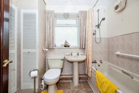 18 Alder Close, Prescot, L34 2SN