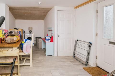 6 Mossgate Road, Liverpool, L14 0JP