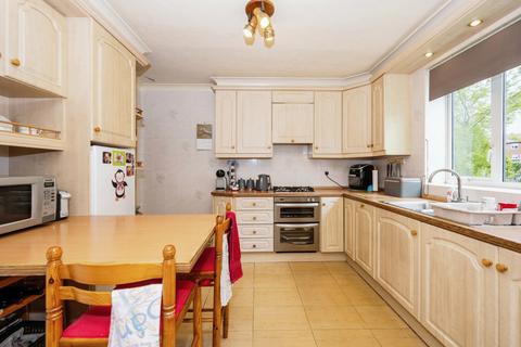 4 bedroom semi-detached house for sale, Sinclair Avenue, Merseyside L35