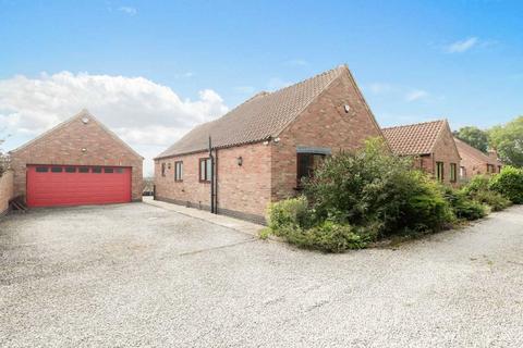 4 bedroom bungalow for sale, Amethyst Lane, Station Road, Goole DN14