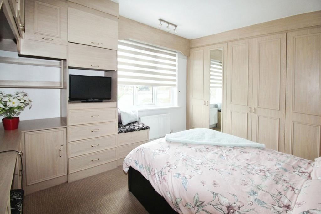 Bed 1