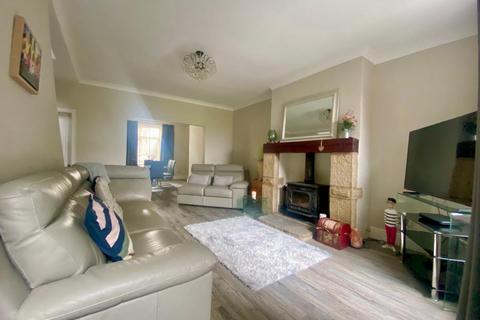 3 bedroom terraced house for sale, Market Street, Ramsbottom BL0