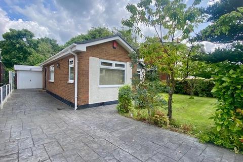 2 bedroom bungalow for sale, Elmpark Way, Greater Manchester OL12