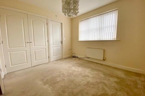 3 bedroom semi-detached house for sale, Fieldfare Way, Lancashire OL13