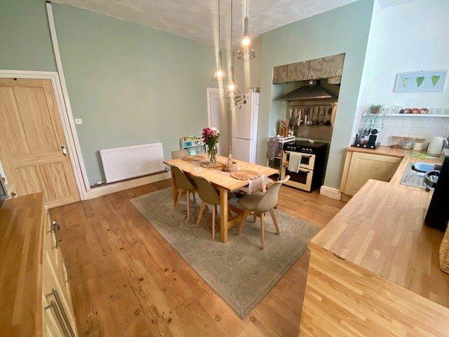 Dining Kitchen